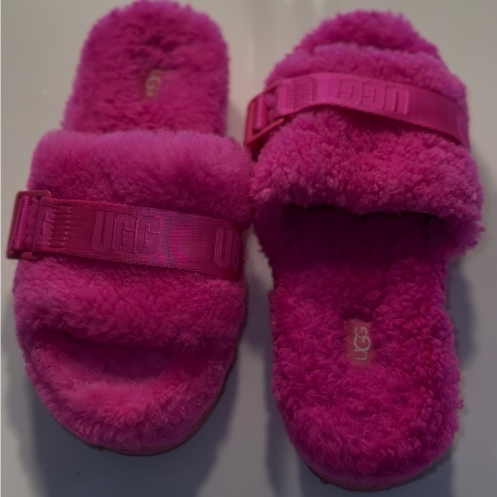 UGG Pink Fluffy Slides